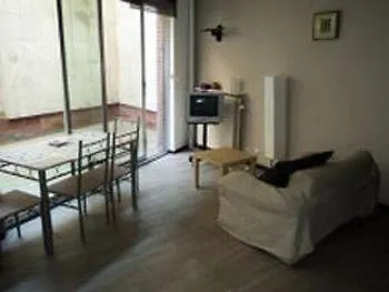 Budget Flats Antwerpen Lägenhet